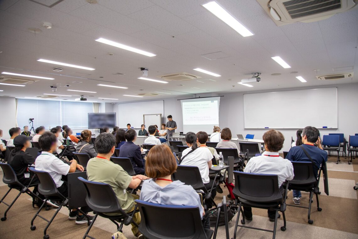 特別企画「在学生によるキャンパスライフ紹介・交流会」の様子